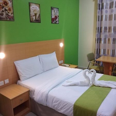 Al Salam Inn Hotel Suites Dubai Exterior photo