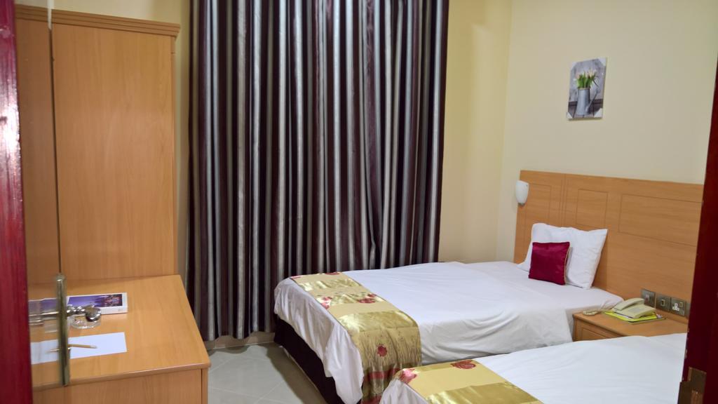 Al Salam Inn Hotel Suites Dubai Exterior photo
