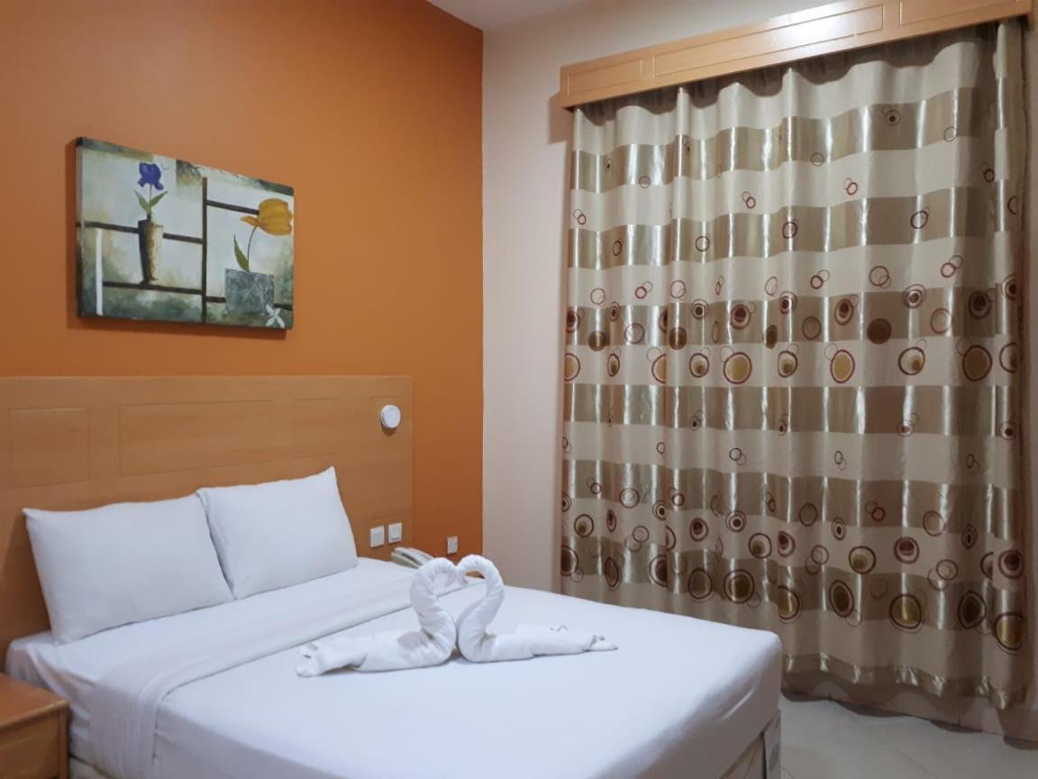Al Salam Inn Hotel Suites Dubai Exterior photo