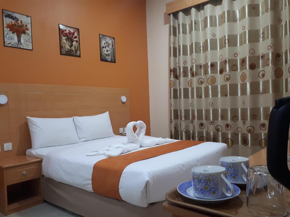 Al Salam Inn Hotel Suites Dubai Exterior photo
